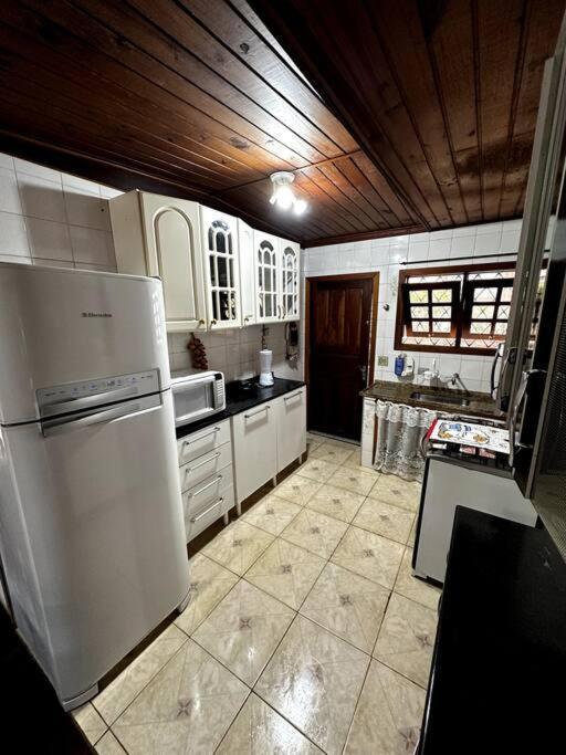 Casa Completa - Campos Do Jordao Villa Luaran gambar